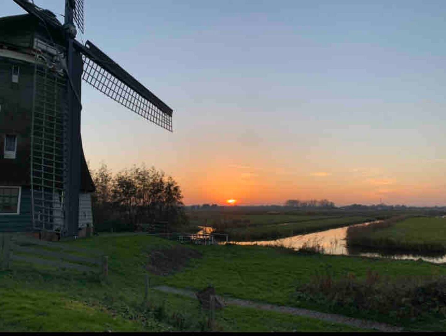 Molen op looproute Oosterdijk